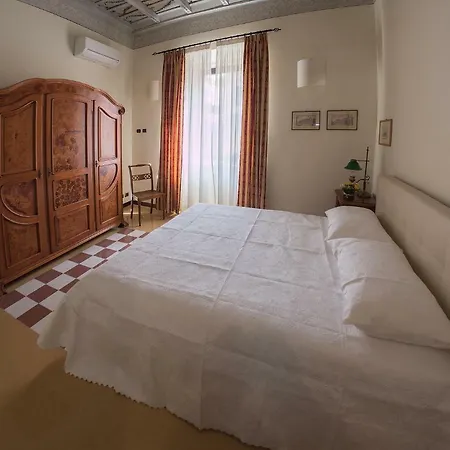 Campo Marzio Charming Alojamento de Acomodação e Pequeno-almoço