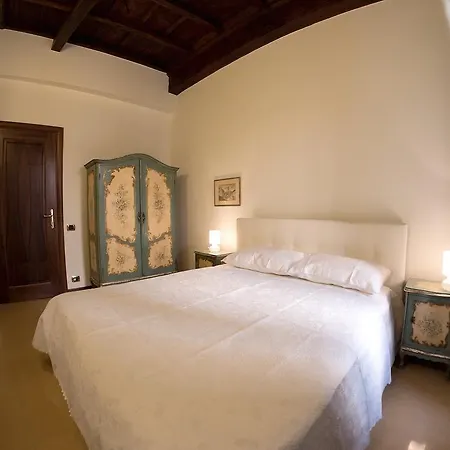 Oda ve Kahvaltı Campo Marzio Charming 4*