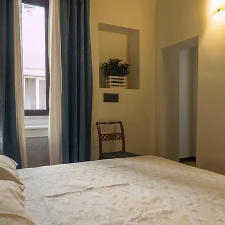 Campo Marzio Charming לינה וארוחת בוקר