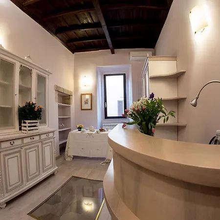 Campo Marzio Charming ベッド・アンド・ブレックファスト 4*